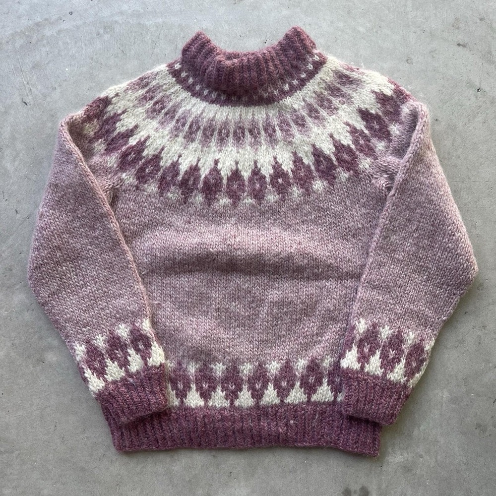 Vintage Nethy Women's Size M Pure Wool Nordic Scotland Made Fair Isle Sweater